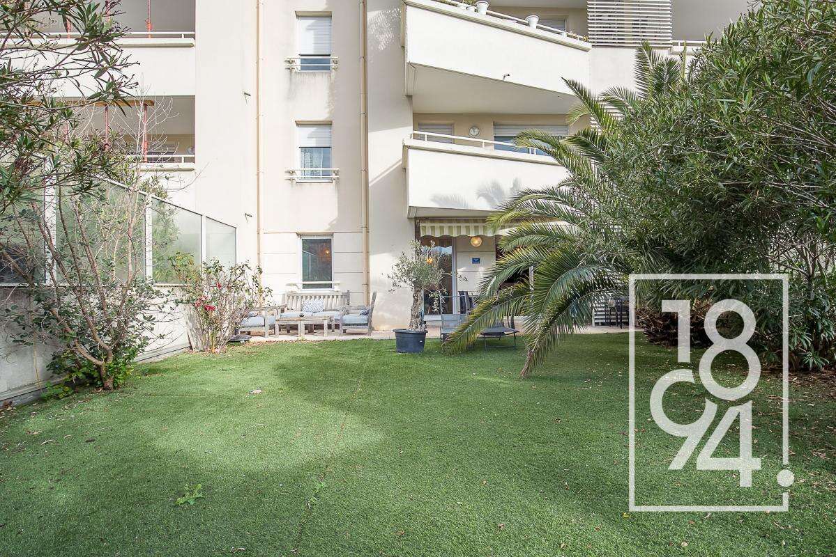 Appartement à MARSEILLE-9E