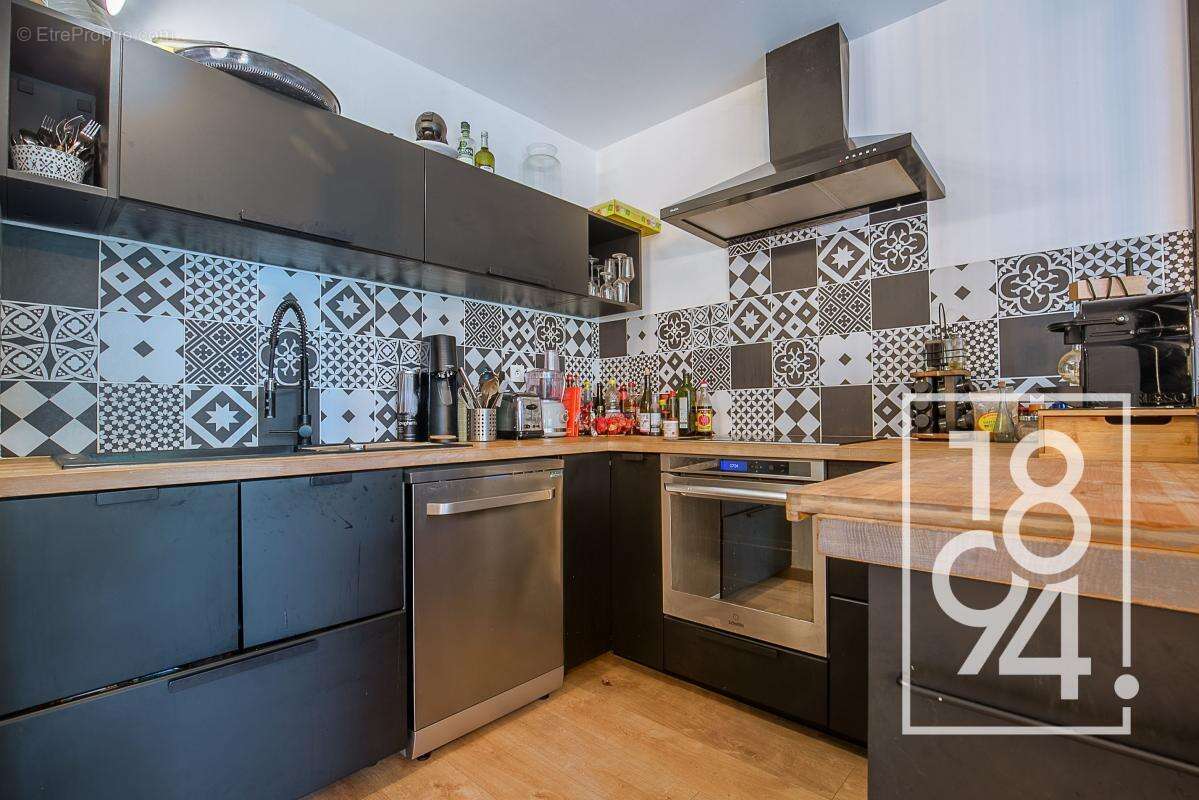 Appartement à MARSEILLE-9E