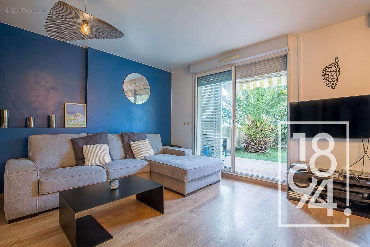 Appartement à MARSEILLE-9E