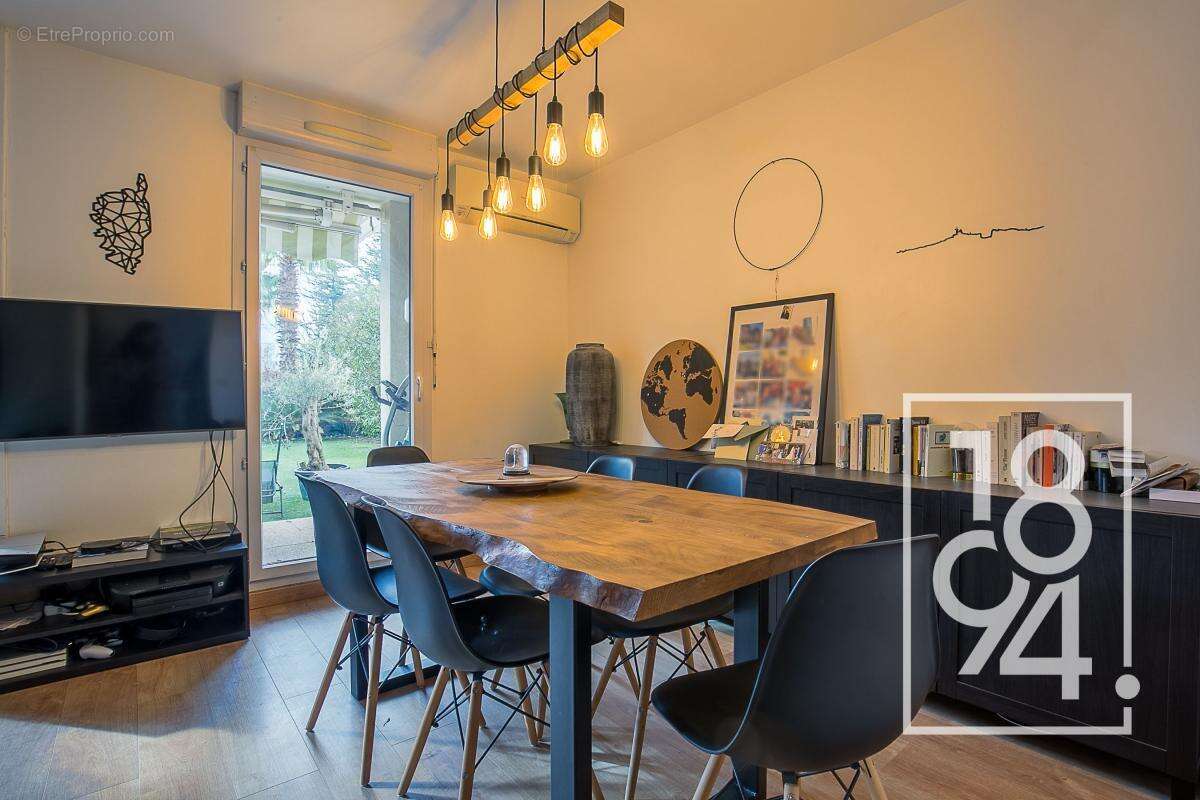 Appartement à MARSEILLE-9E