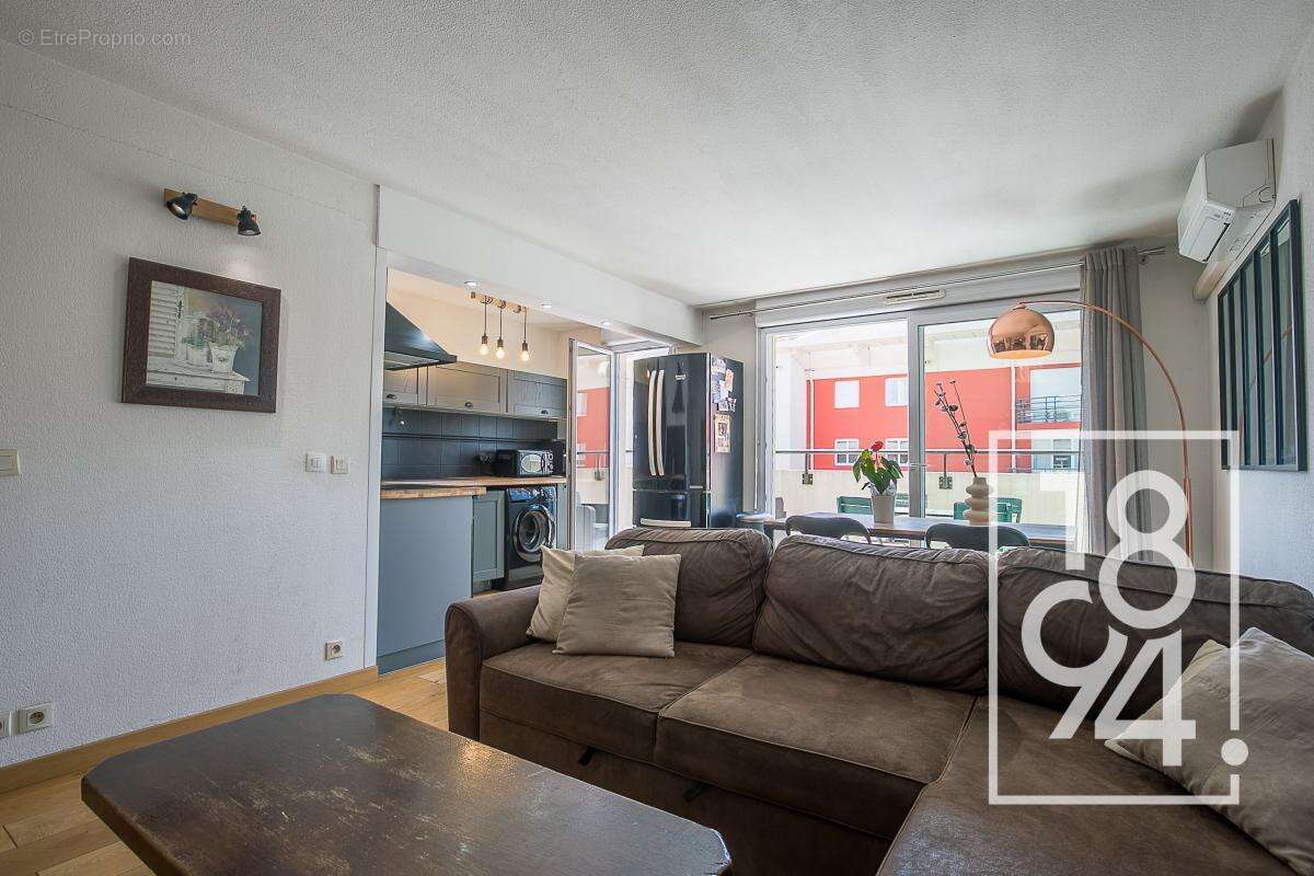 Appartement à MARSEILLE-10E