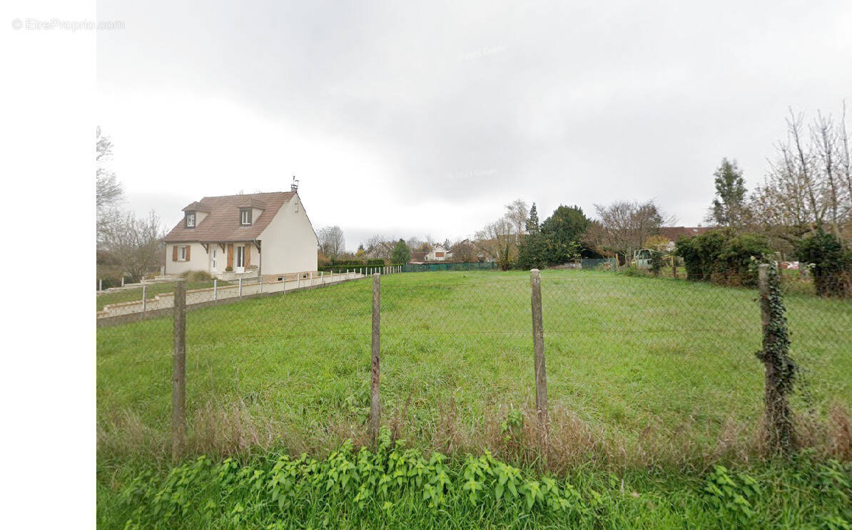 Terrain à SAINT-AUGUSTIN