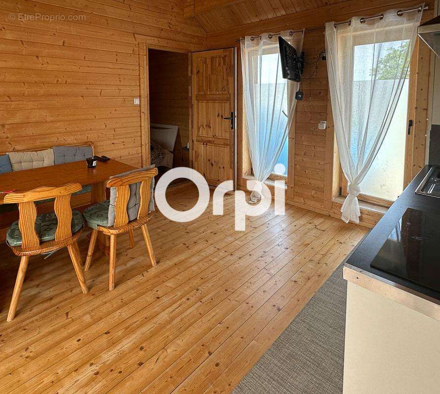 Maison à BREUIL-MAGNE