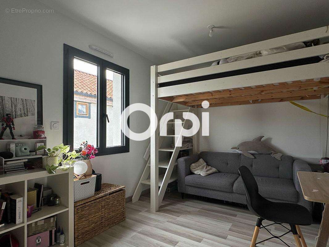 Maison à BREUIL-MAGNE