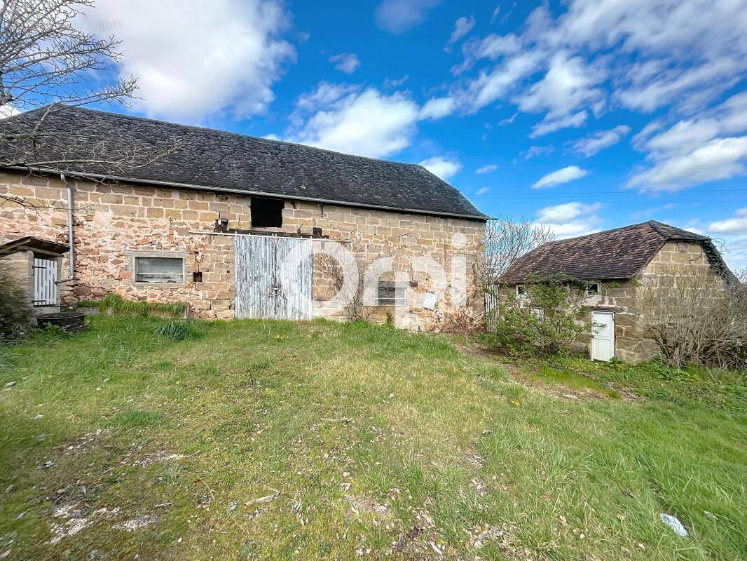 Maison à BRIGNAC-LA-PLAINE