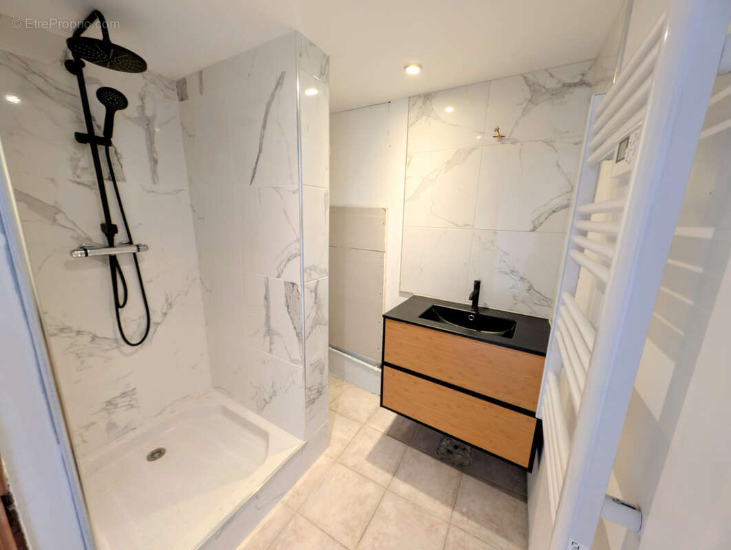 Maison à MARNAY-SUR-SEINE