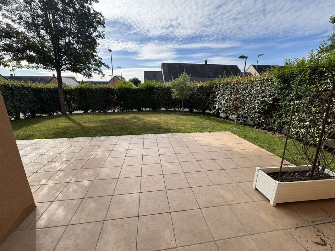 Maison à EQUEMAUVILLE