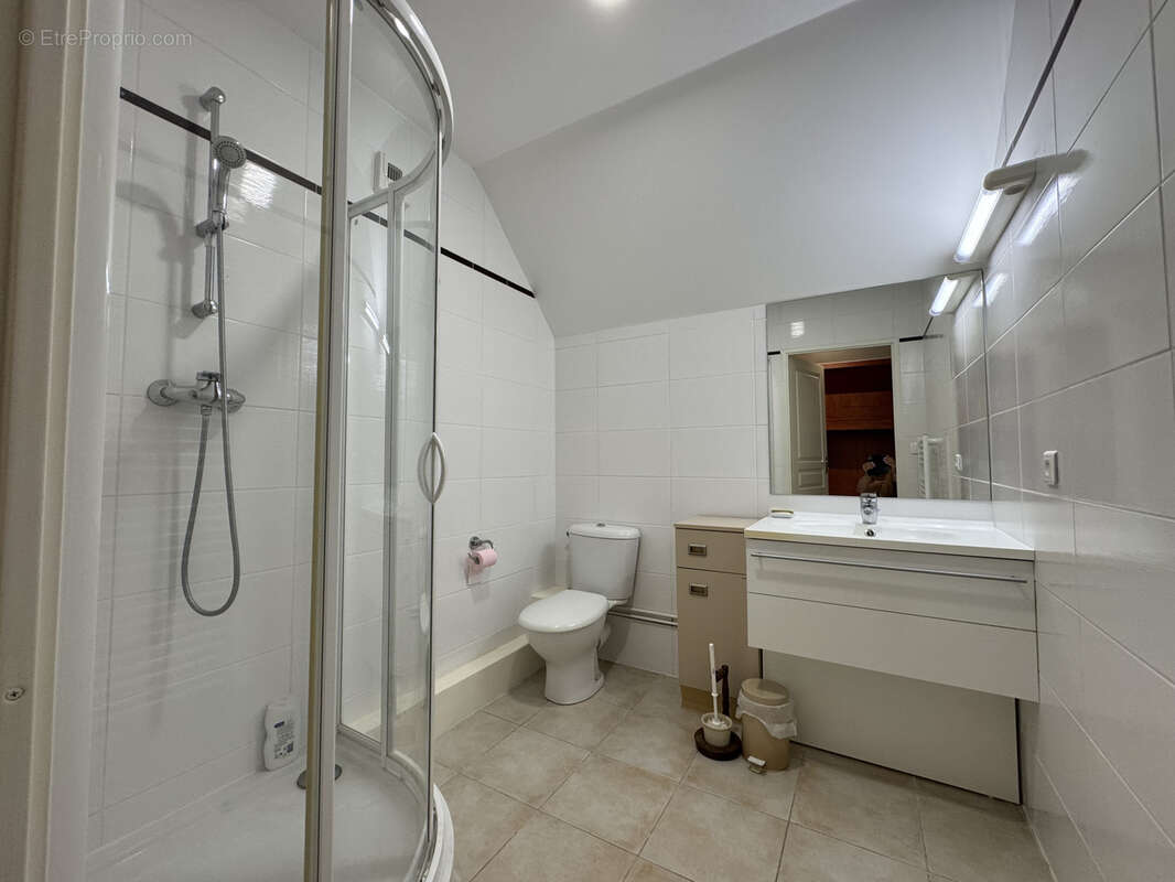 Maison à EQUEMAUVILLE