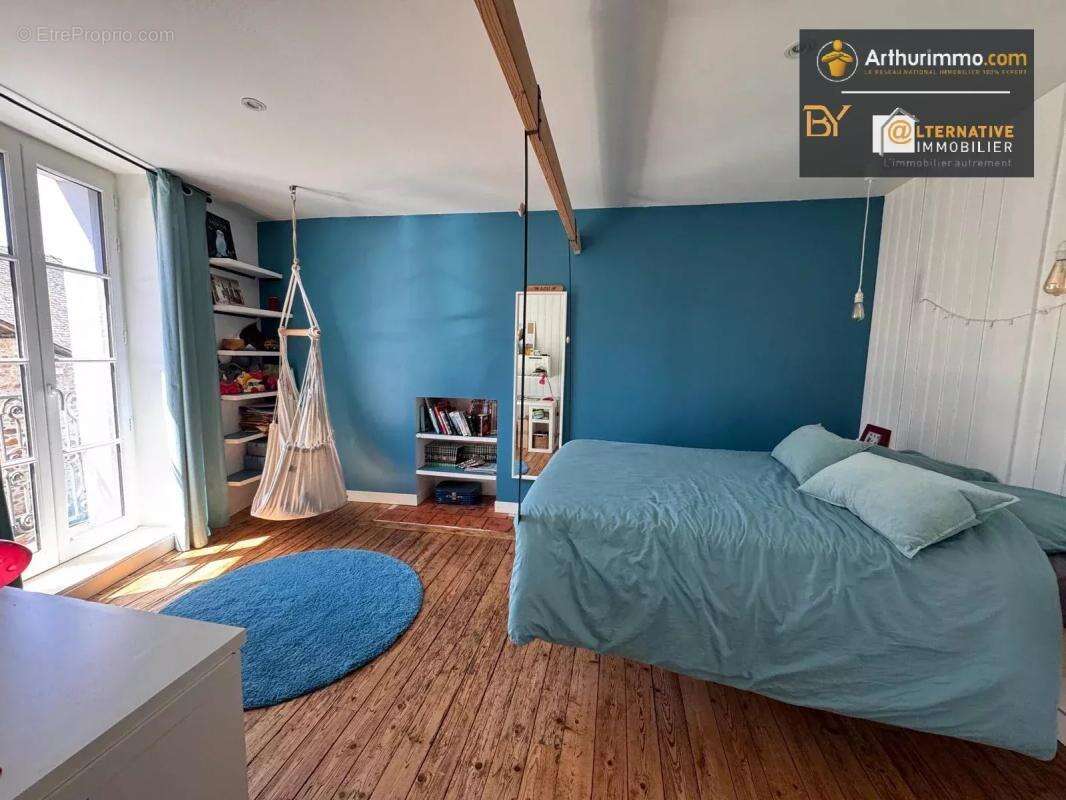 Maison à LA GUERCHE-DE-BRETAGNE