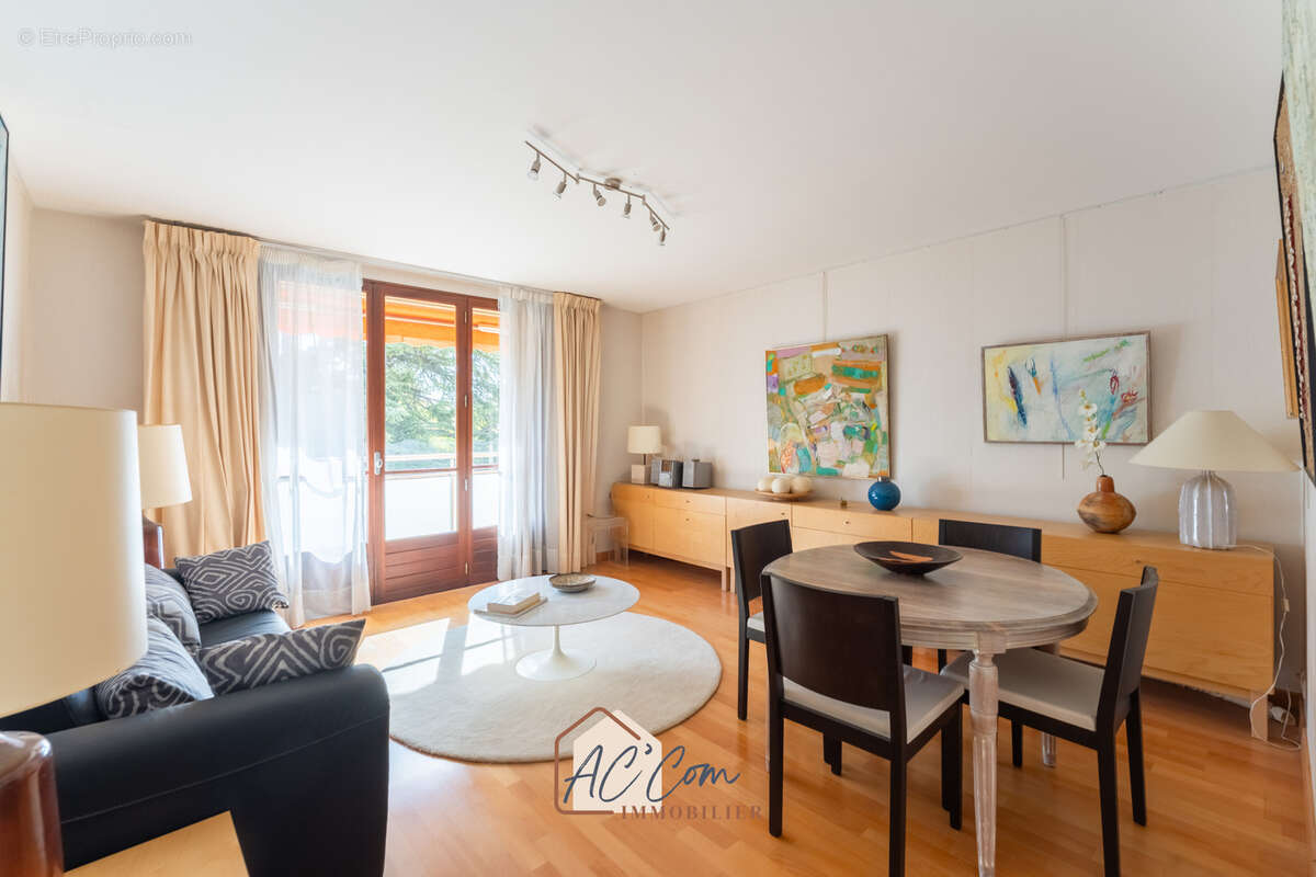 Appartement à MARSEILLE-12E