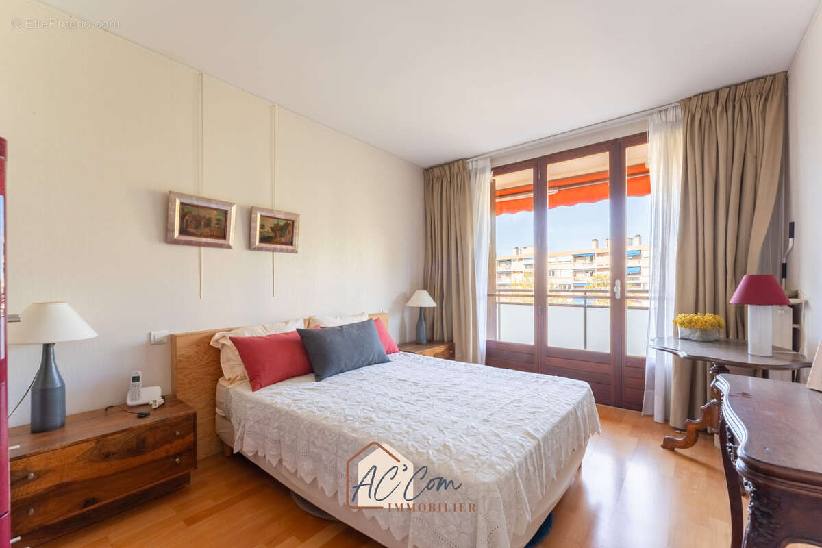 Appartement à MARSEILLE-12E