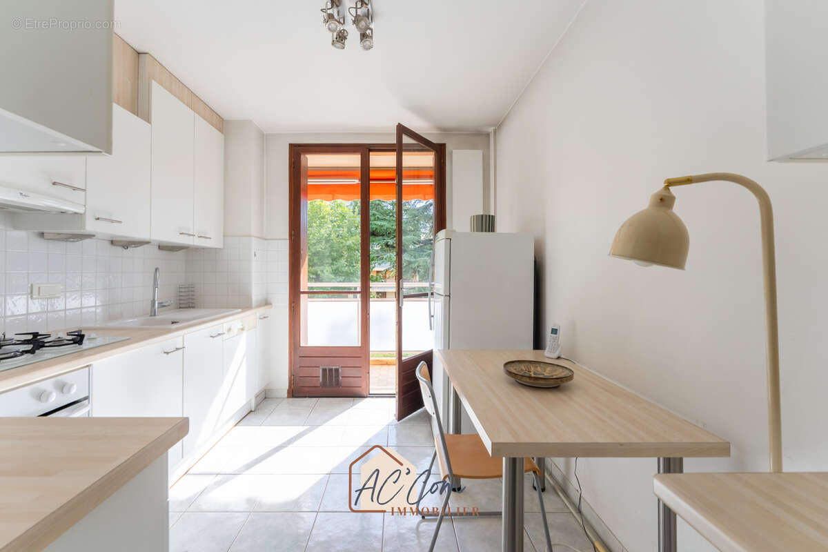 Appartement à MARSEILLE-12E