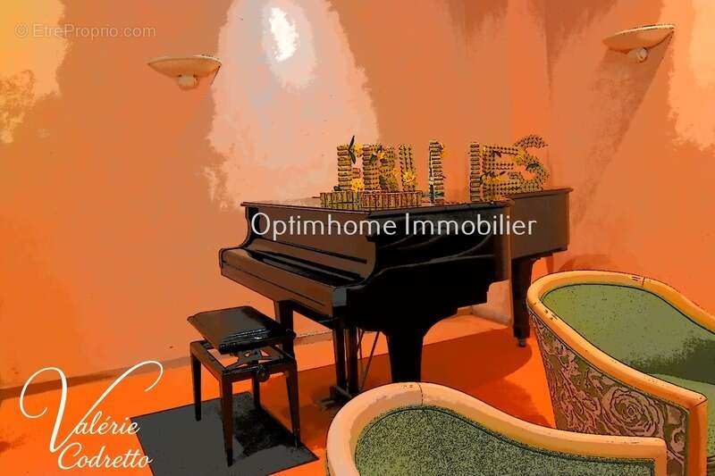 Appartement à HYERES