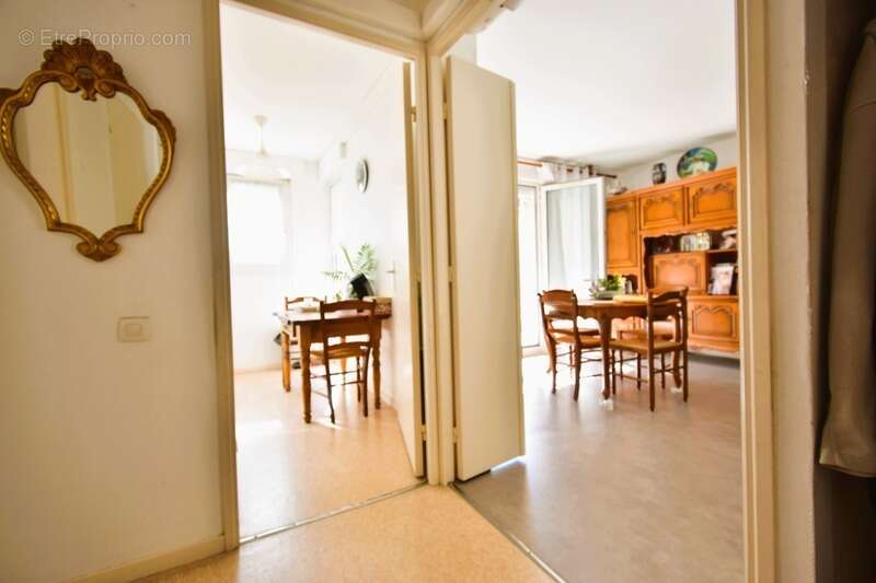 Appartement à HYERES