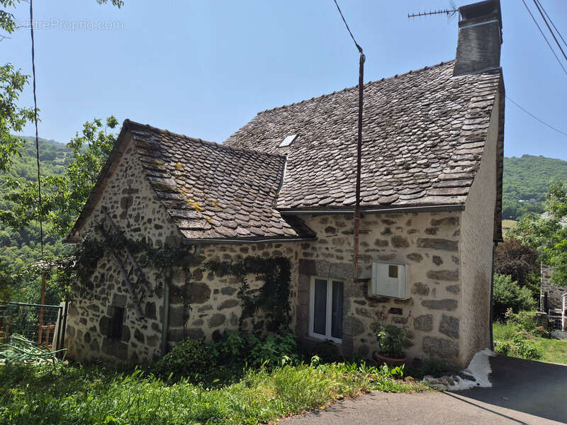 Maison à SAINT-HIPPOLYTE