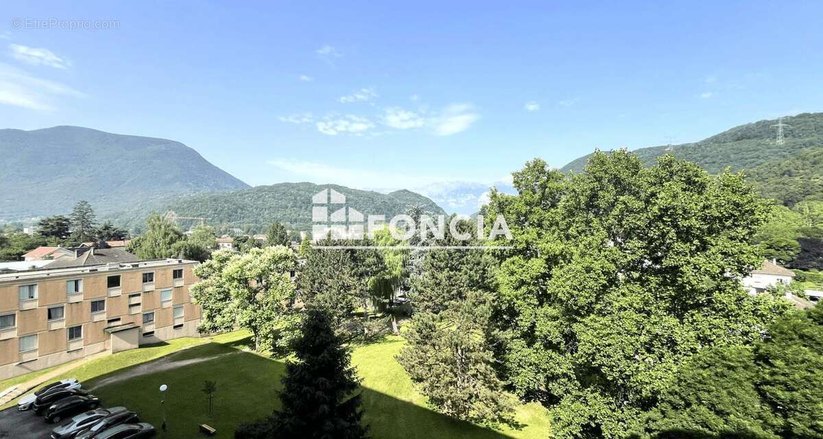 Appartement à VIZILLE