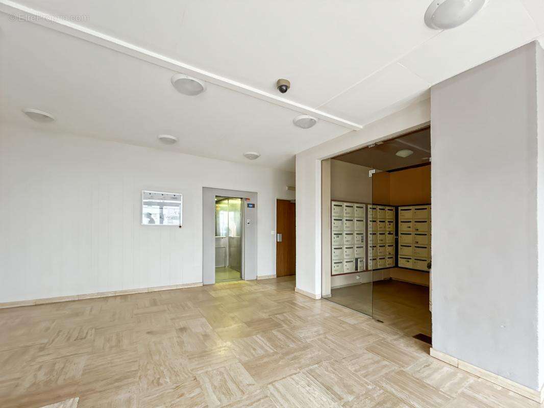 Appartement à SAINT-JEAN-DE-BRAYE