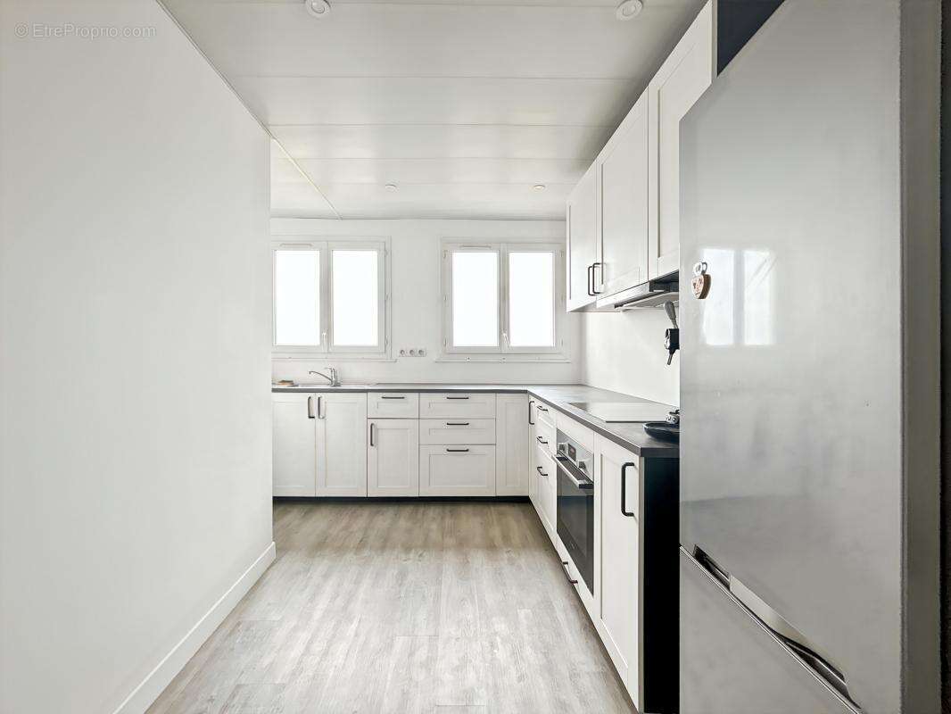 Appartement à SAINT-JEAN-DE-BRAYE