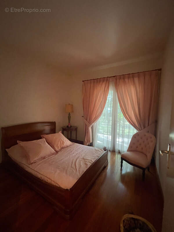 Maison à VILLENEUVE-LES-BOULOC