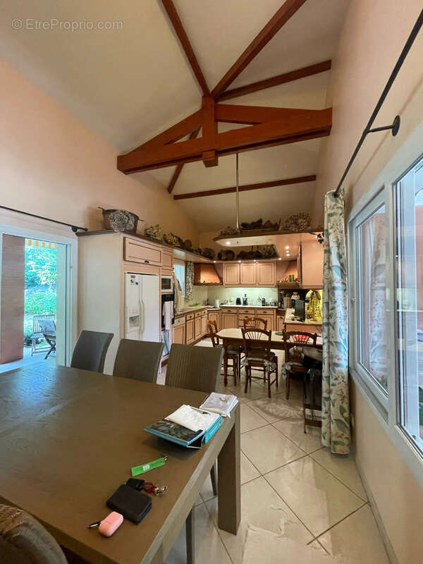 Maison à VILLENEUVE-LES-BOULOC