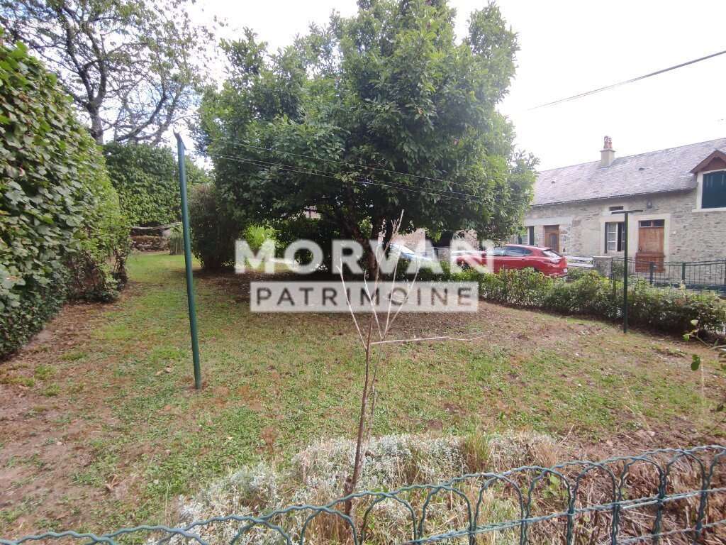 Maison à SAINT-LEGER-DE-FOUGERET