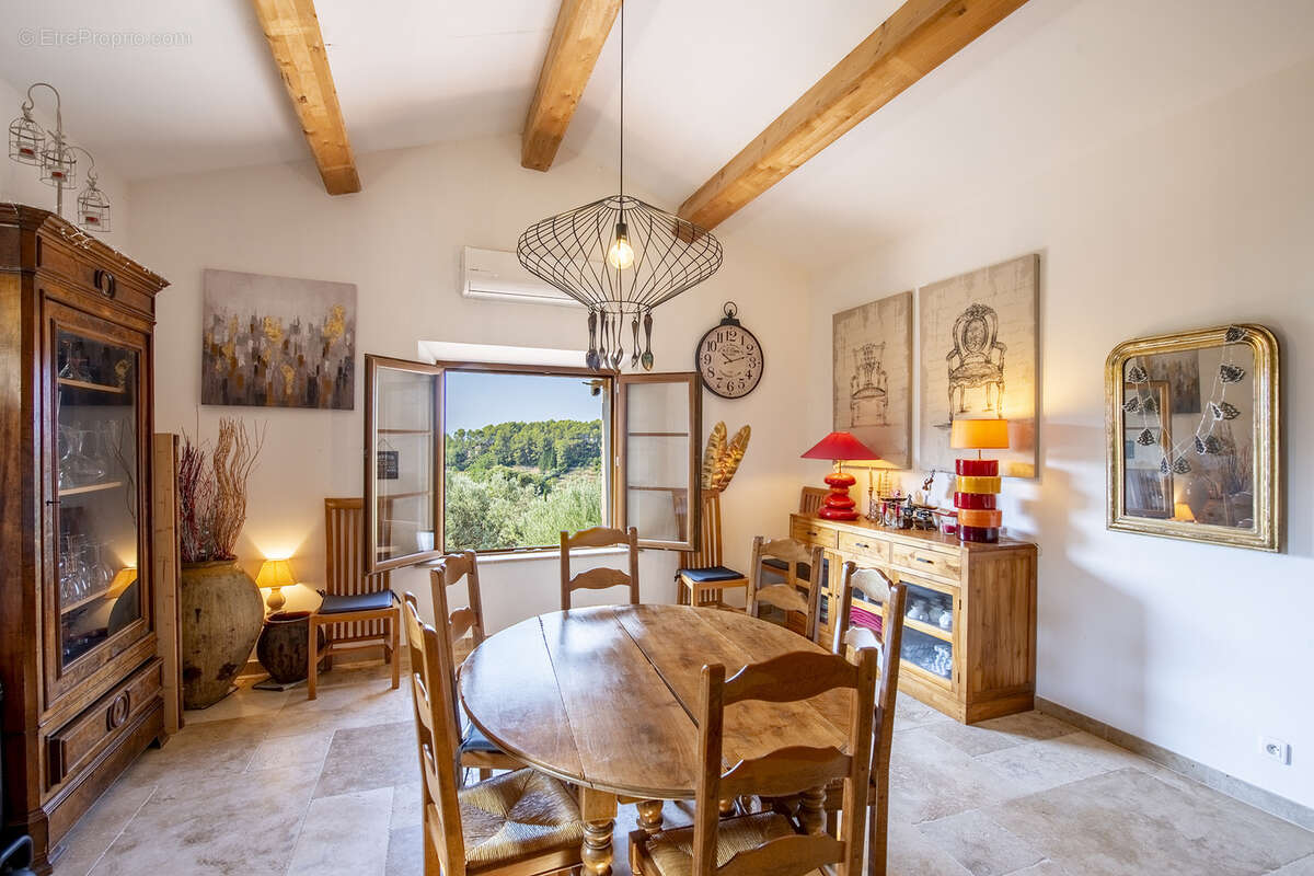 Maison à DRAGUIGNAN