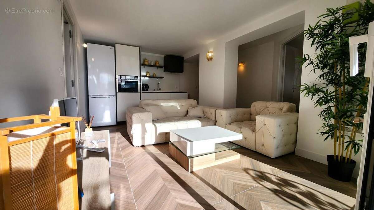 Maison à ANTHY-SUR-LEMAN