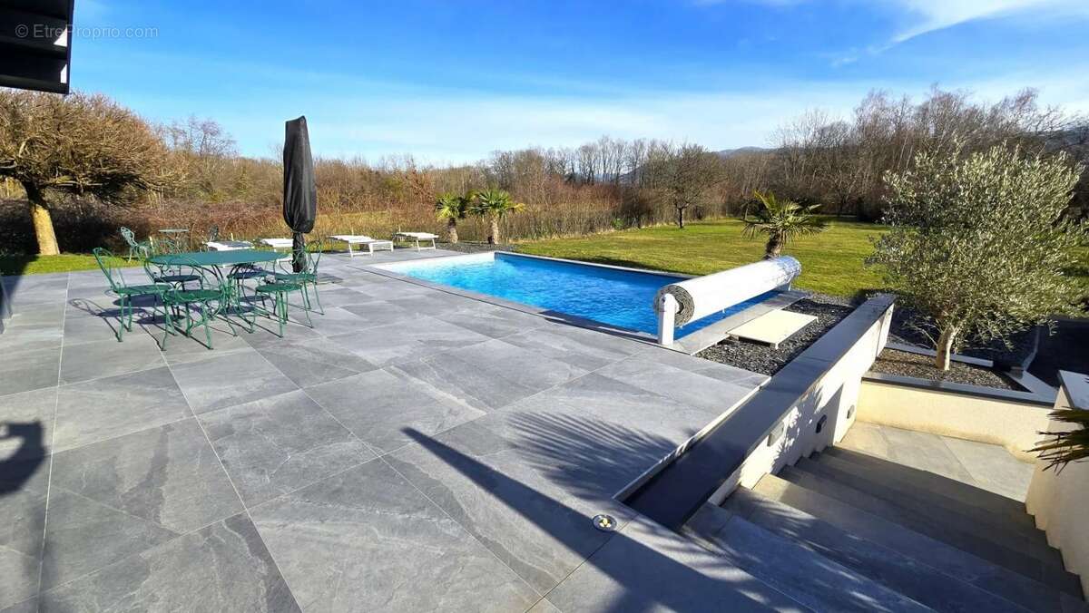 Maison à ANTHY-SUR-LEMAN