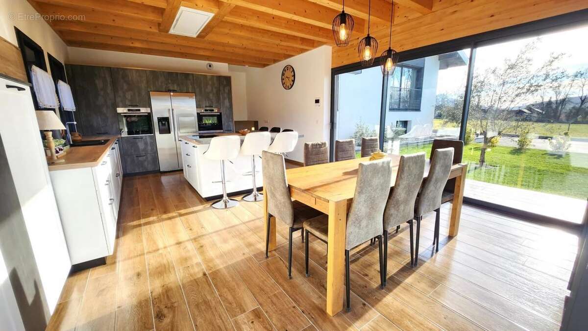 Maison à ANTHY-SUR-LEMAN