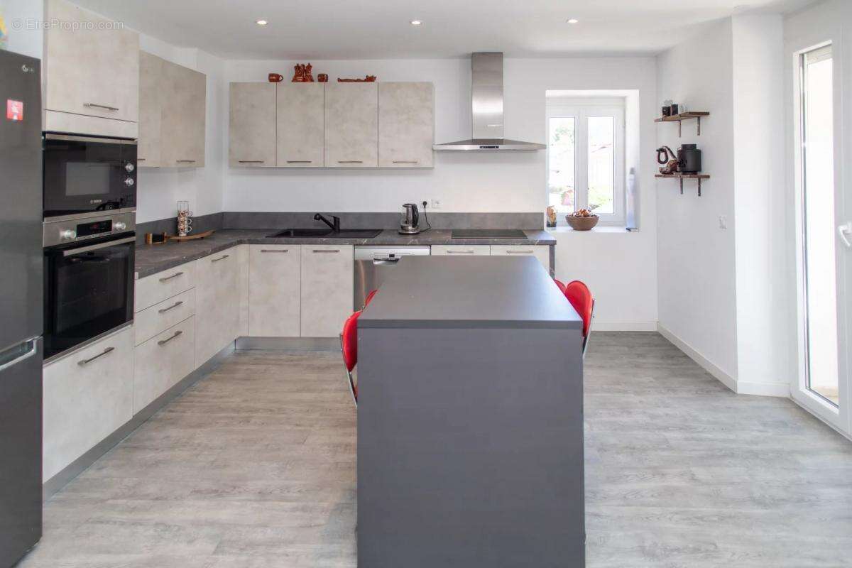 Appartement à BONS-EN-CHABLAIS