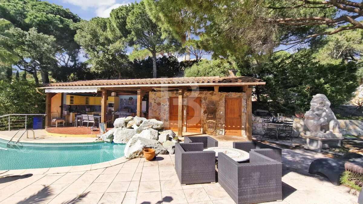 Maison à SAINTE-MAXIME