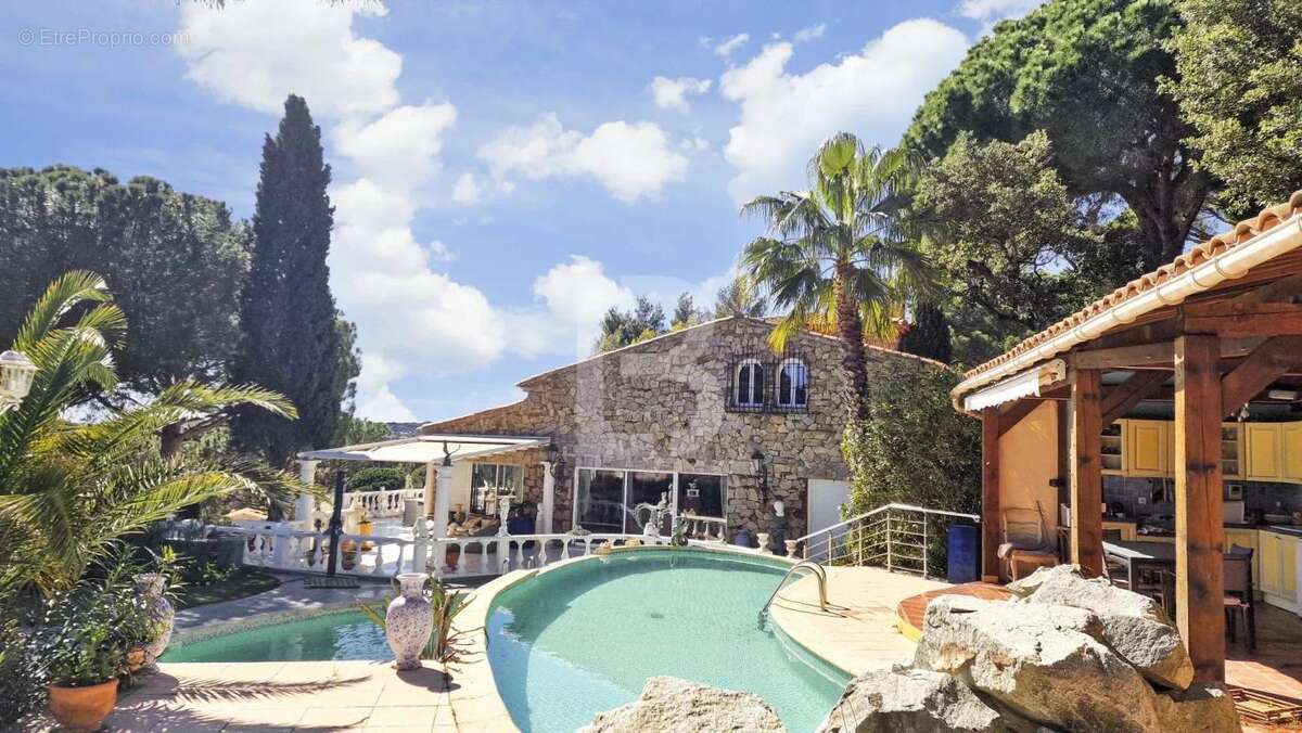 Maison à SAINTE-MAXIME