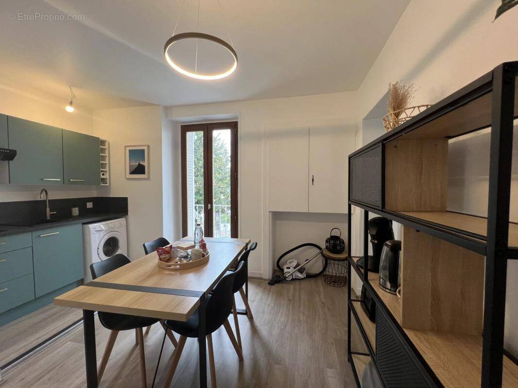 Appartement à AIX-LES-BAINS
