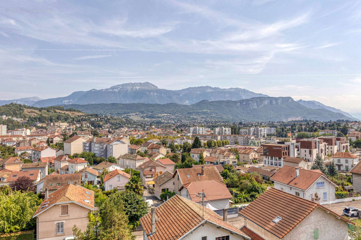 Appartement à VOIRON