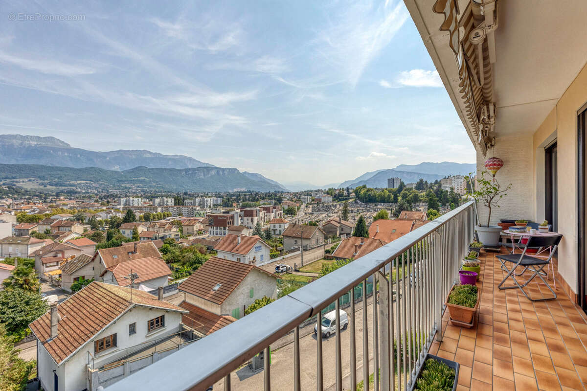 Appartement à VOIRON