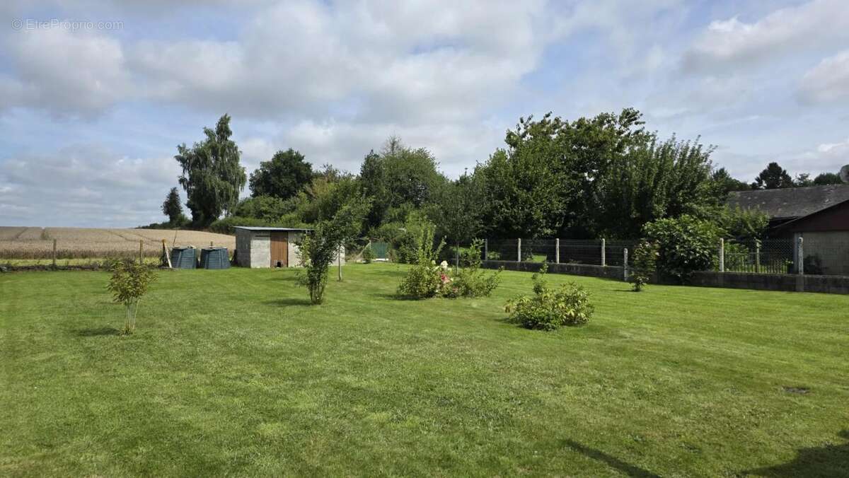 Maison à ROMESCAMPS