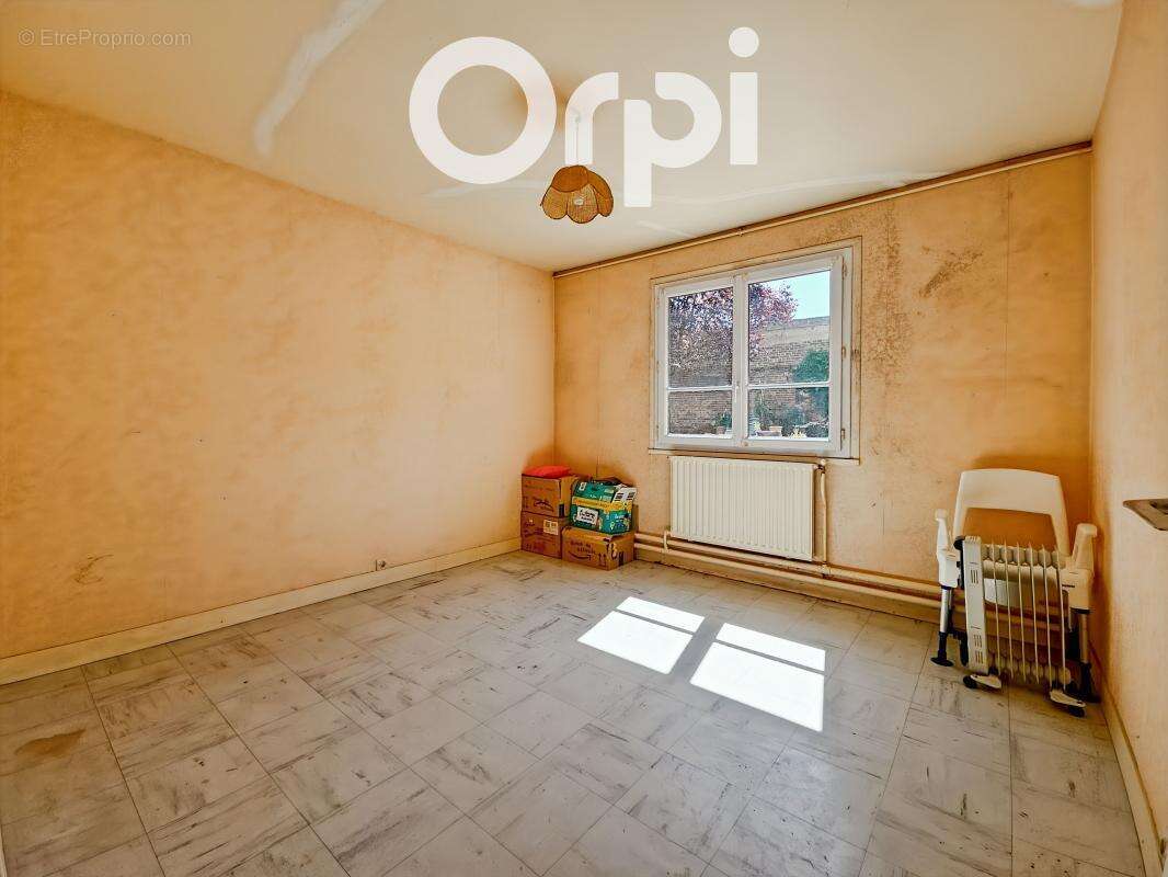 Maison à GRANDFRESNOY