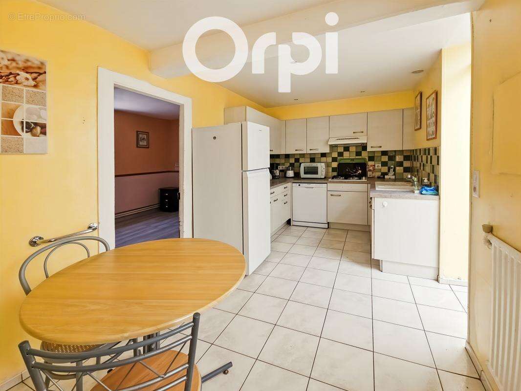 Maison à GRANDFRESNOY