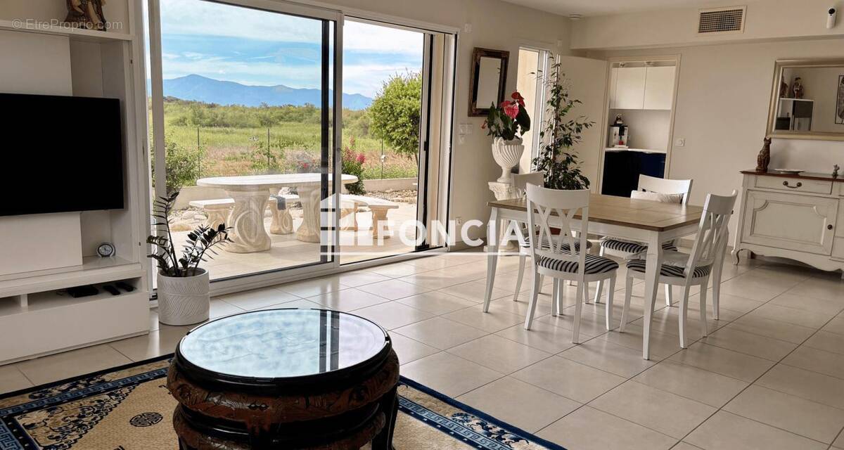 Maison à CANET-EN-ROUSSILLON