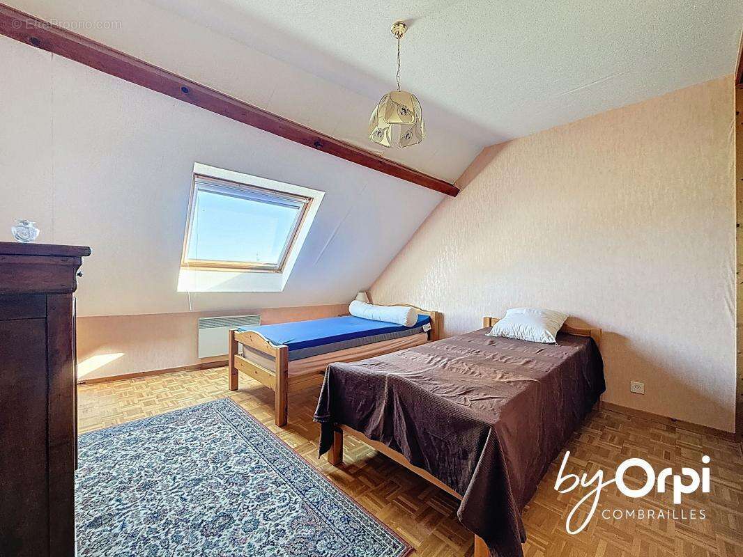 Maison à LAPEYROUSE