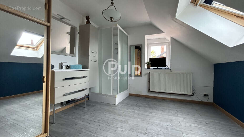 Maison à NEUVILLE-SAINT-VAAST