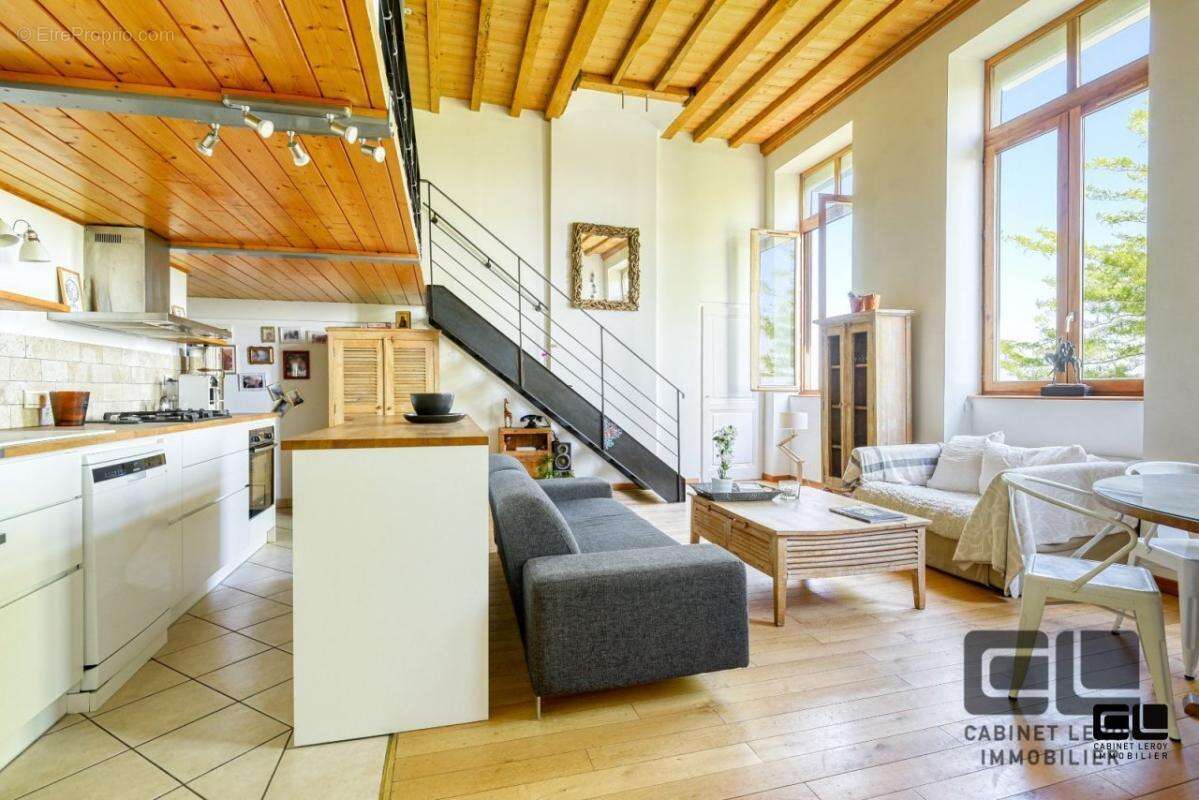 Appartement à CALUIRE-ET-CUIRE