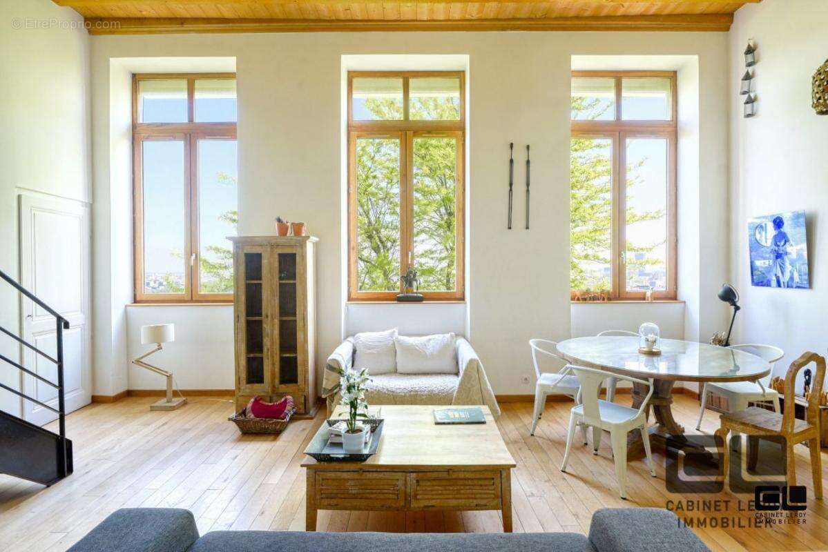 Appartement à LYON-4E