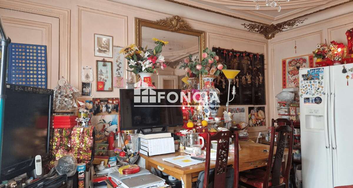 Appartement à PARIS-10E