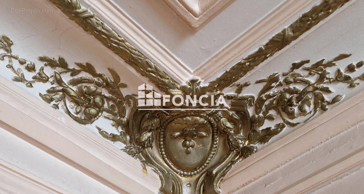 Appartement à PARIS-10E