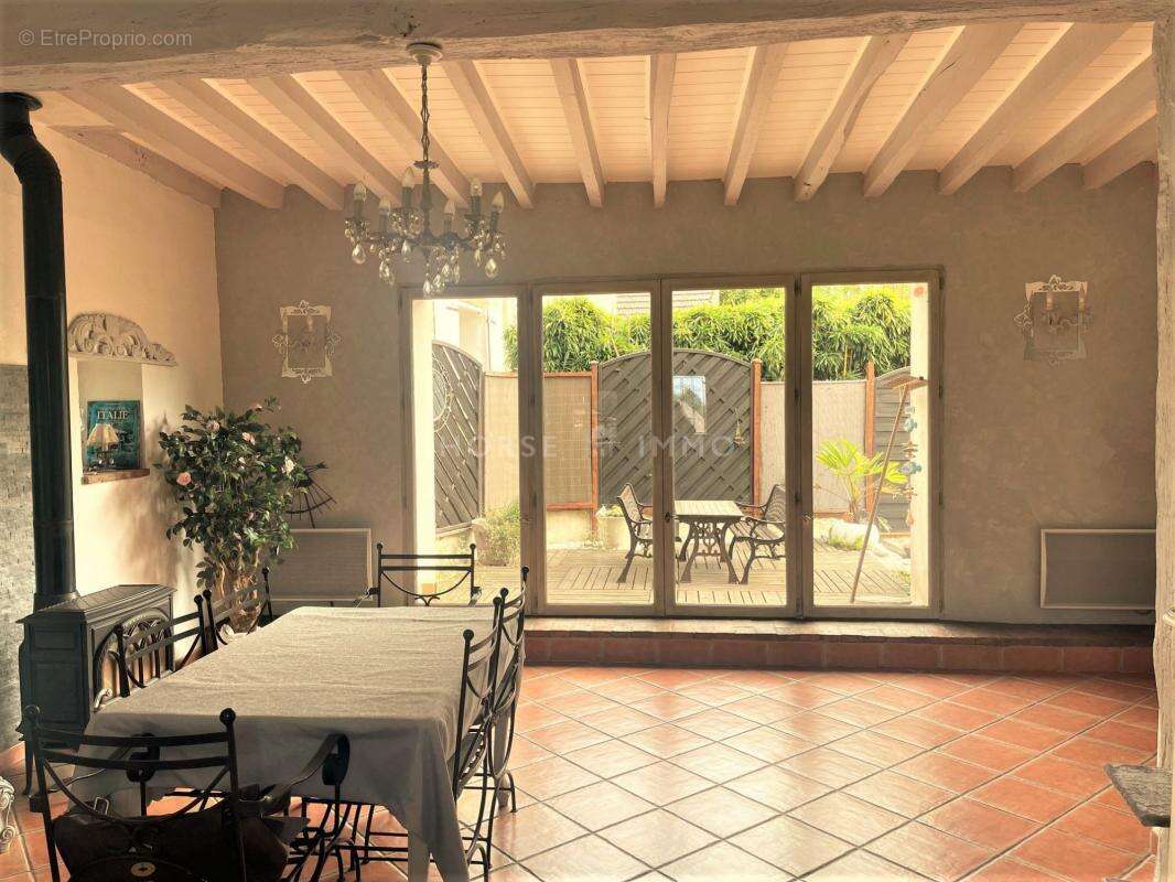 Maison à CHAILLY-EN-BRIE