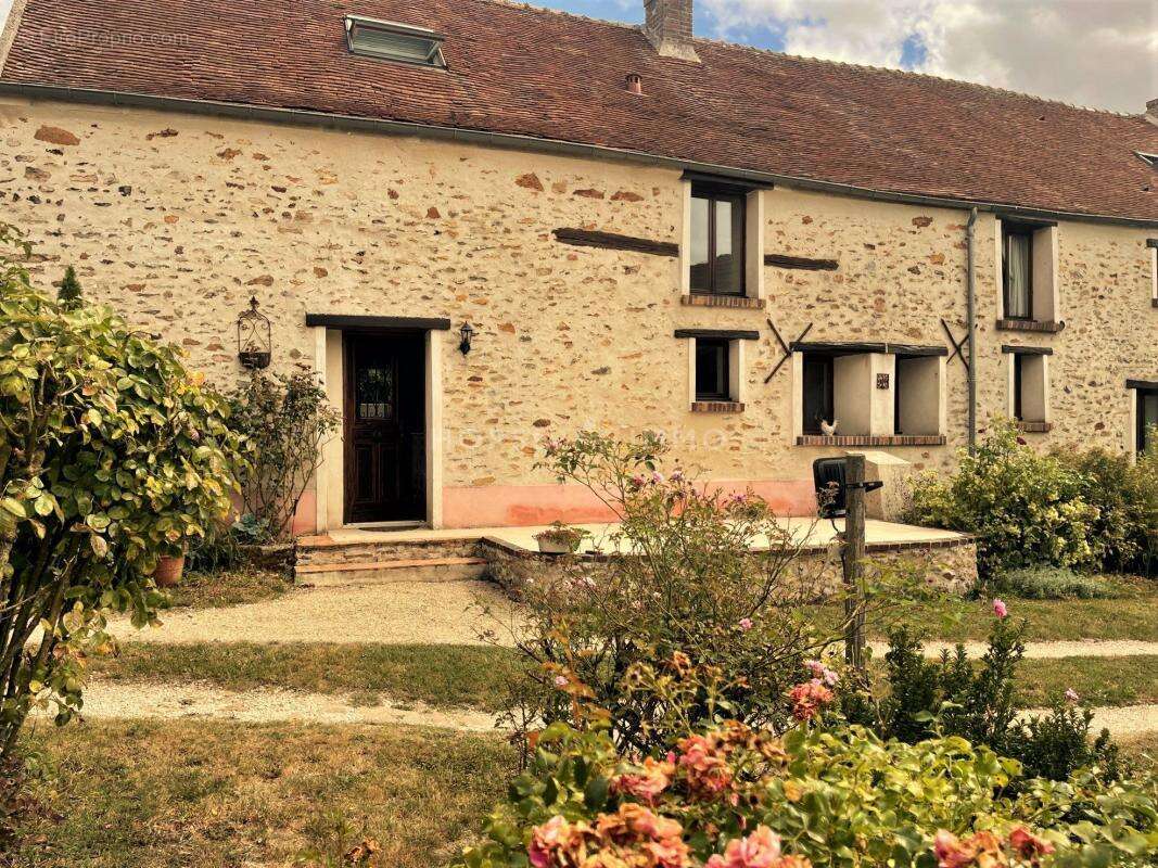 Maison à CHAILLY-EN-BRIE