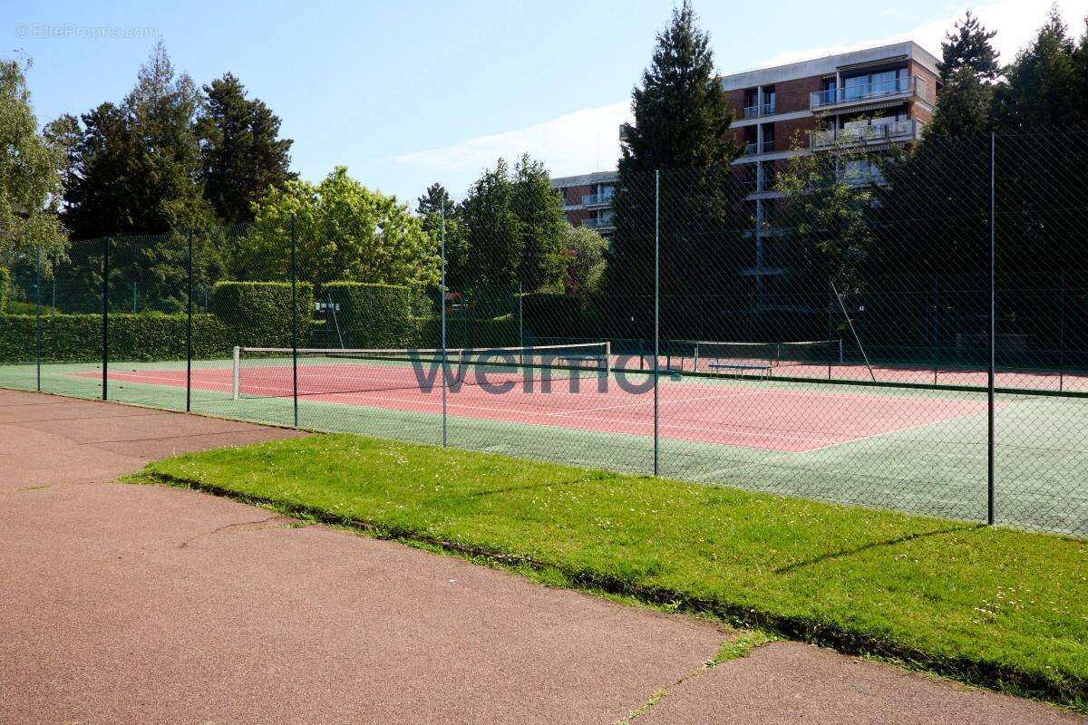Appartement à JOUY-EN-JOSAS