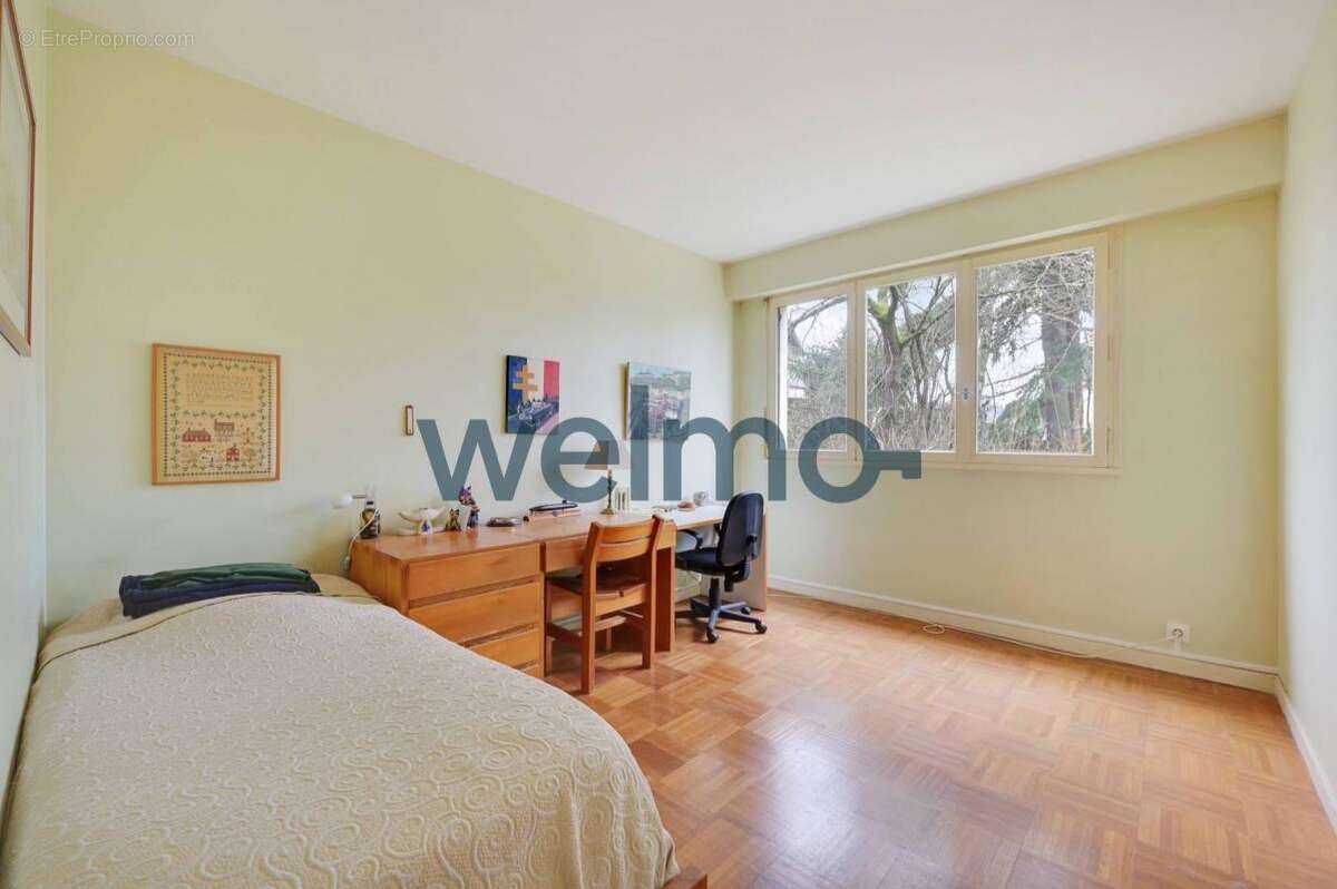 Appartement à BURES-SUR-YVETTE