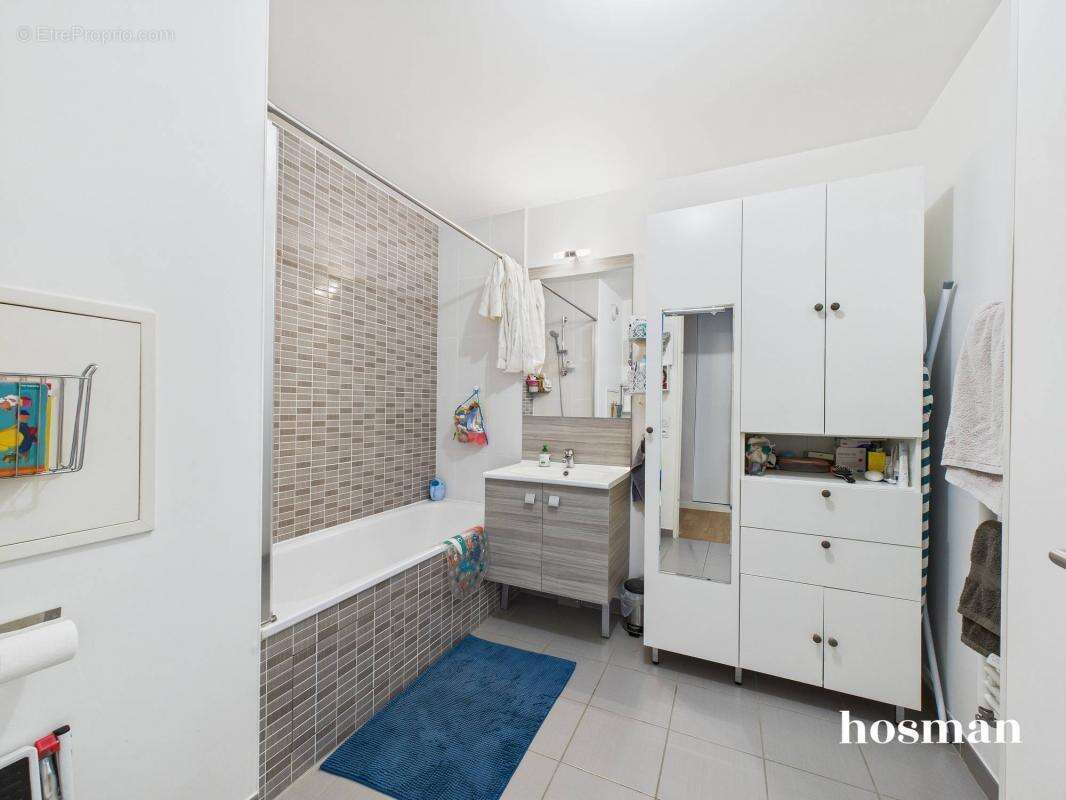 Appartement à IVRY-SUR-SEINE